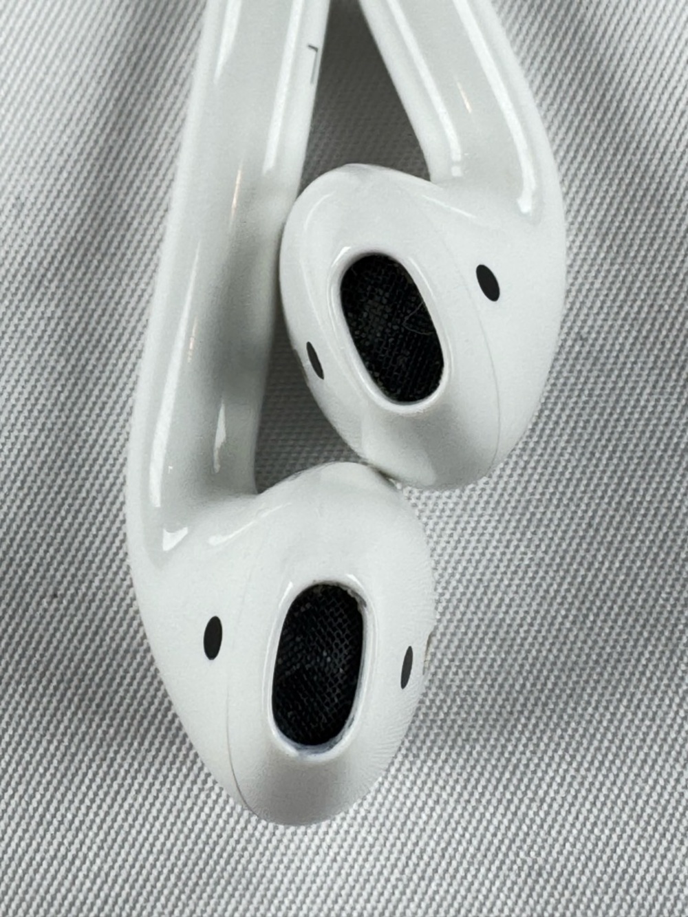 Apple AirPods 2nd Gen A1602 w/ Charging Case + Pink Leather Case Tested - Picture 5 of 7